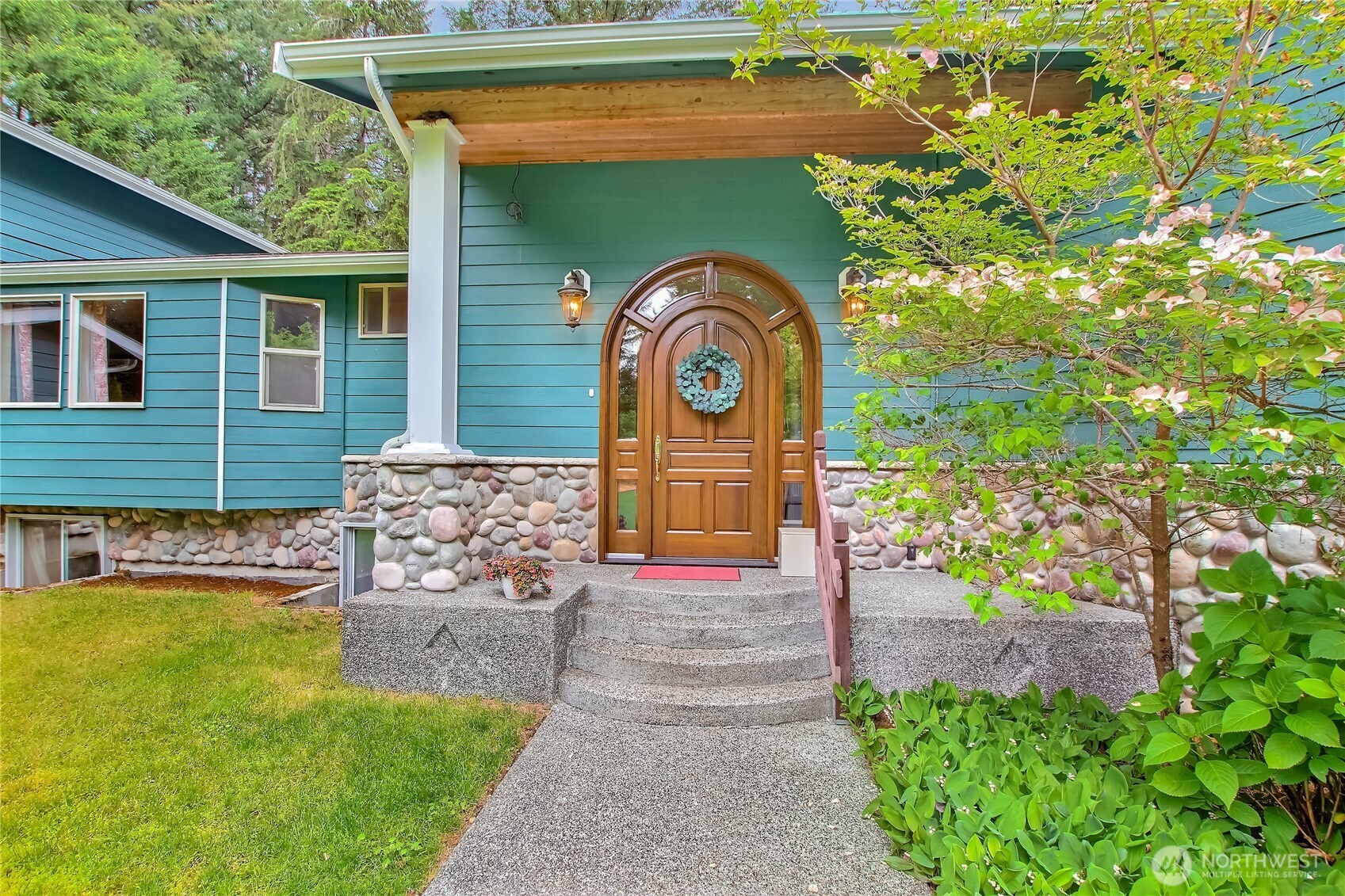 3169 SE Spring Creek Road