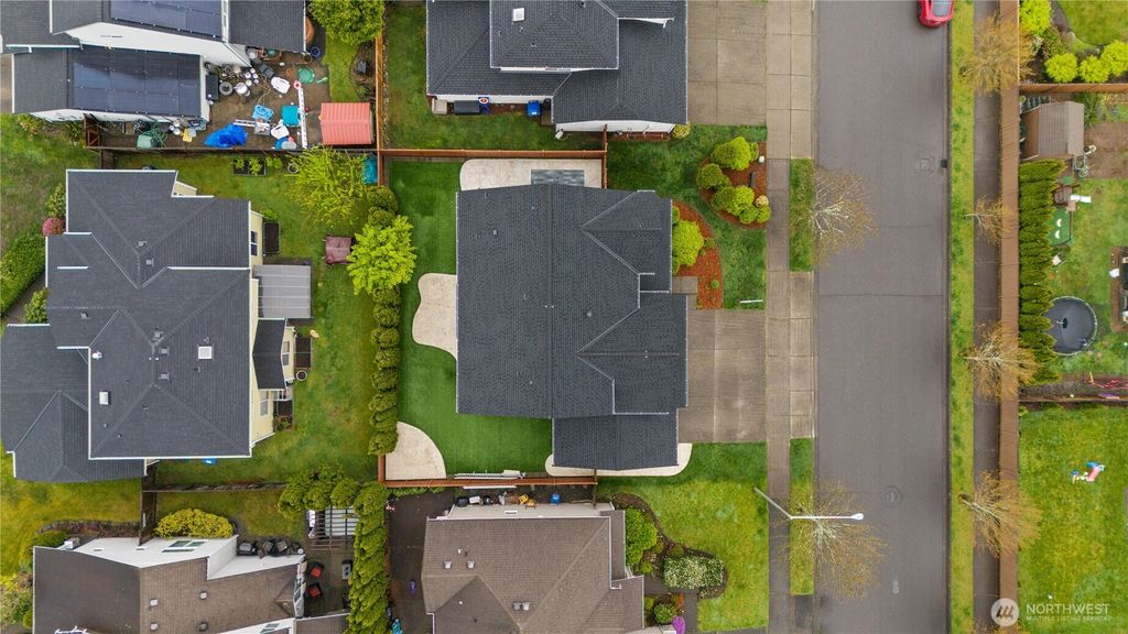 Photo of 22432 SE 281st Street, Maple Valley, WA 98038 (MLS # 2509323)