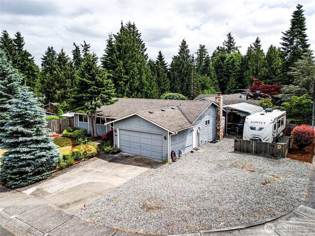 Photo of 1722 172nd Street SE, Bothell, WA 98012 (MLS # 2391950)