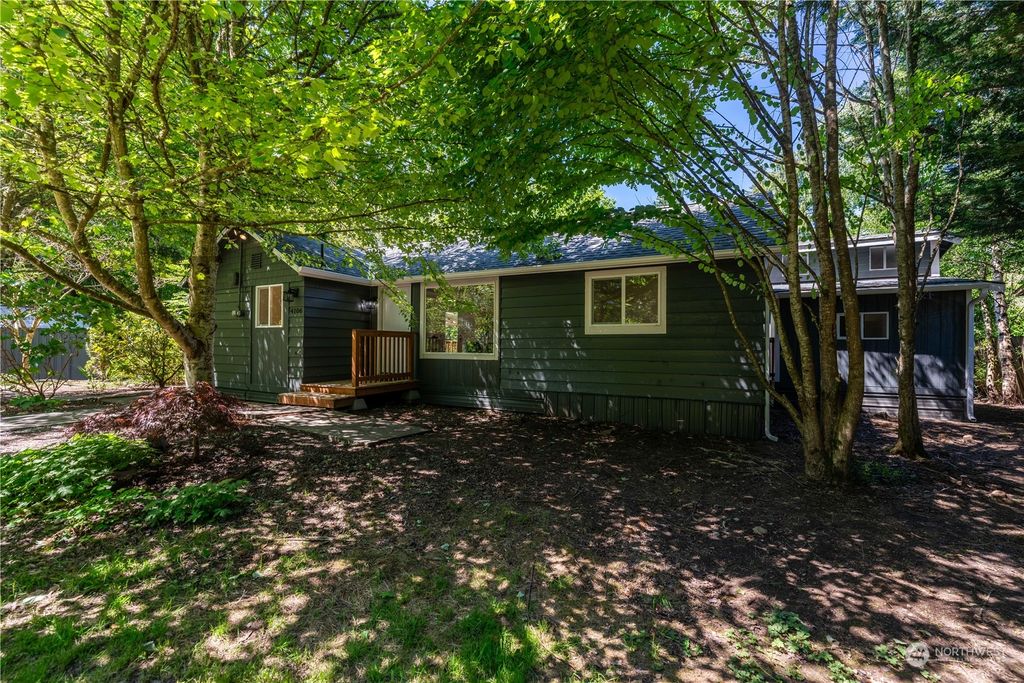 Photo of 4106 103rd Avenue SE, Lake Stevens, WA 98258 (MLS # 2248981)