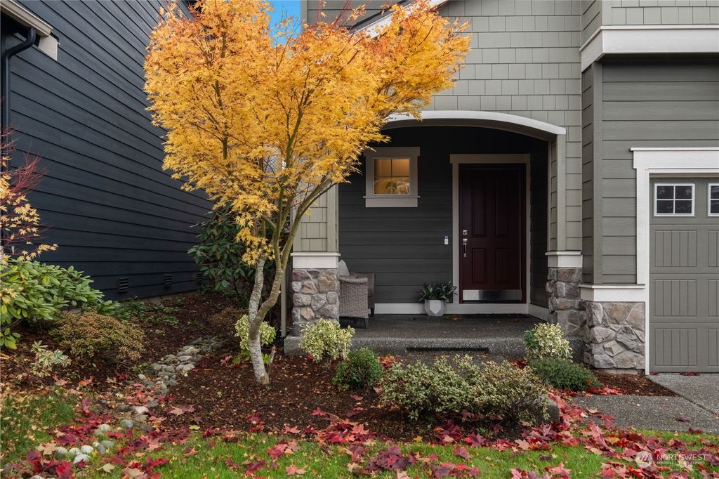 Photo of 414 201st Place SW, Lynnwood, WA 98036 (MLS # 2175716)