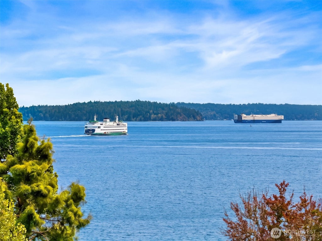 Photo of 4397 Point White Drive NE, Bainbridge Island, WA 98110 (MLS # 2584827)