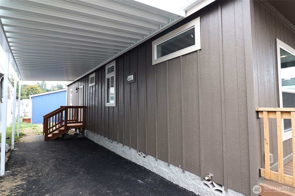 Photo of 3421 S 182nd Street #186, SeaTac, WA 98188 (MLS # 2435413)