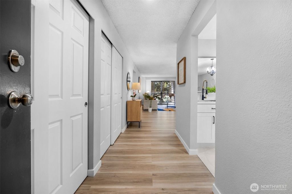 Photo of 13680 NE 69th Street #635, Redmond, WA 98052 (MLS # 2506134)