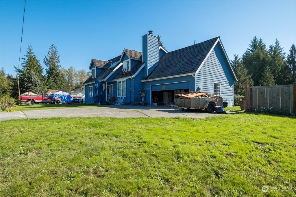 Photo of 26805 NE 144th Place, Duvall, WA 98019 (MLS # 2299153)