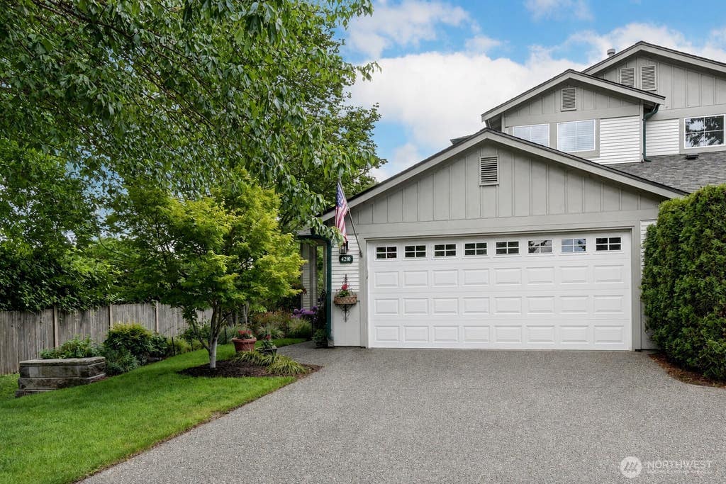 Photo of 4210 216th Street SW, Mountlake Terrace, WA 98043 (MLS # 2573740)