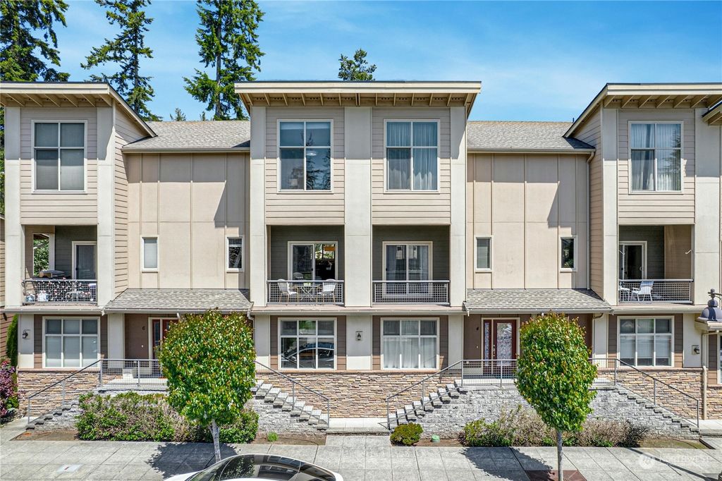 Photo of 5501 234th Street SW #5, Mountlake Terrace, WA 98043 (MLS # 2242013)