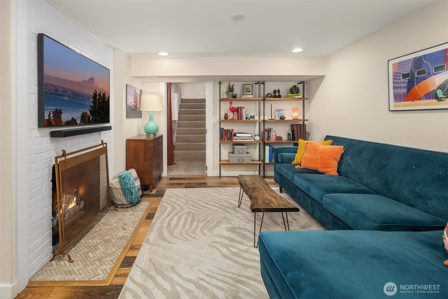 Burien, Washington 98166, United States, 4 Bedrooms Bedrooms, ,3 BathroomsBathrooms,Residential,Pending,129647