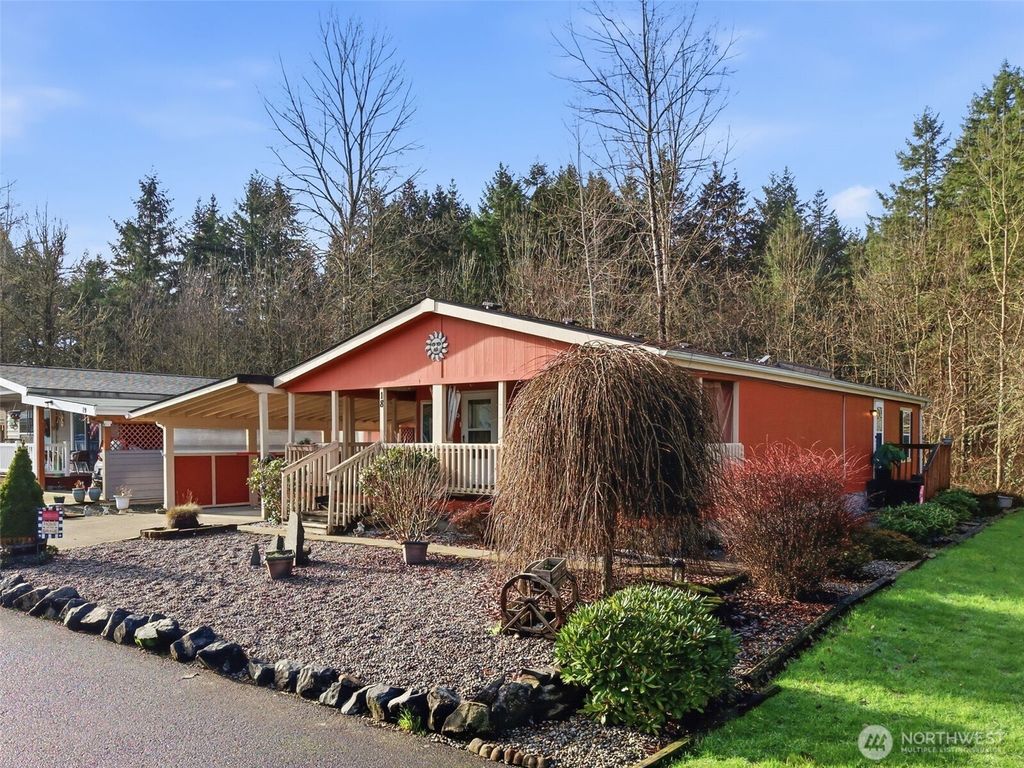 Photo of 1011 S Scheuber Road #18, Centralia, WA 98531 (MLS # 2461154)