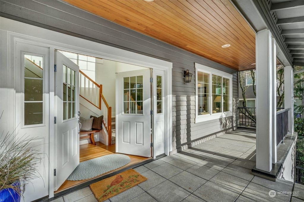 Photo of 12920 63rd Avenue NE, Kirkland, WA 98034 (MLS # 2042626)