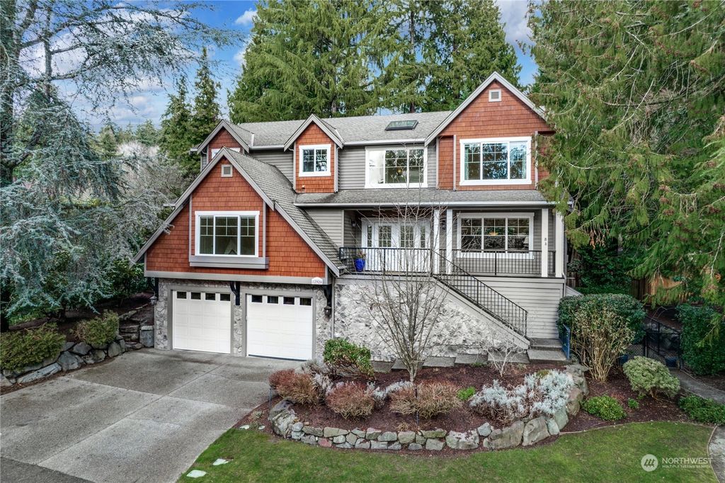 Photo of 12920 63rd Avenue NE, Kirkland, WA 98034 (MLS # 2042626)