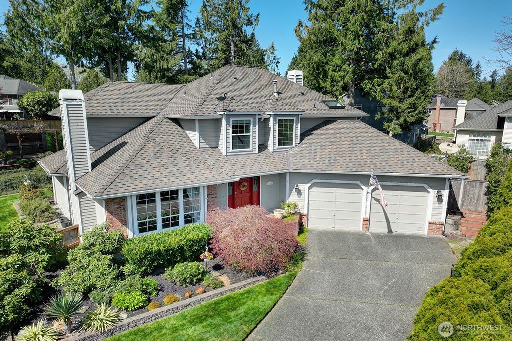 Photo of 23406 NE 21st Street, Sammamish, WA 98074 (MLS # 2334061)