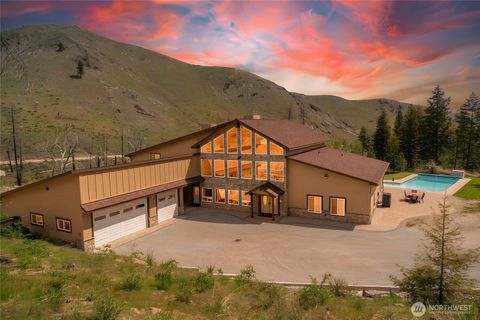 Photo of 539 AB Antoine Creek Road, Chelan, WA 98816 (MLS # 2505108)
