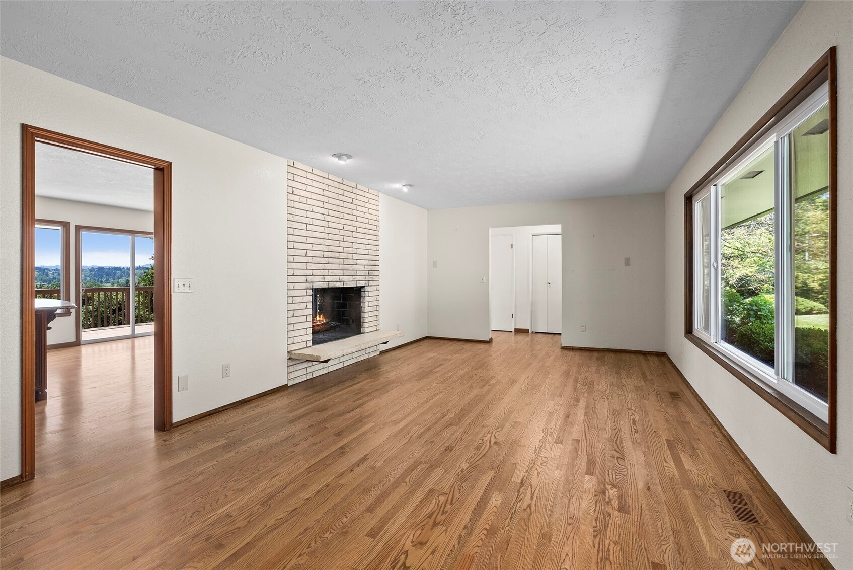 1918 SE Maple Drive