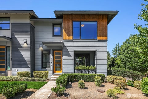 Photo of 12819 SE 75th Court, Newcastle, WA 98056 (MLS # 2543448)