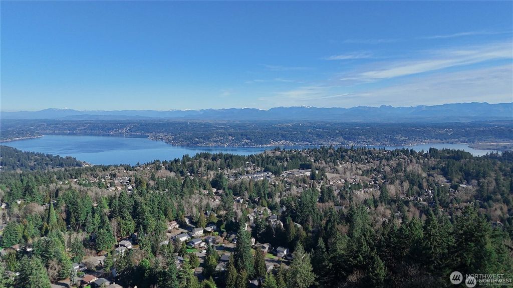 Photo of 5019 157th Ave Ave SE, Bellevue, WA 98006 (MLS # 2492247)