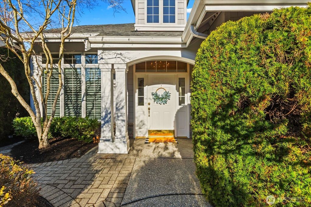 Photo of 4819 Wilmington Way, Mukilteo, WA 98275 (MLS # 2471174)