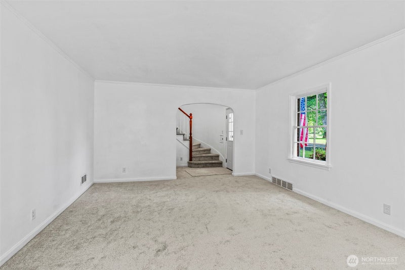 2809 Nichols Boulevard