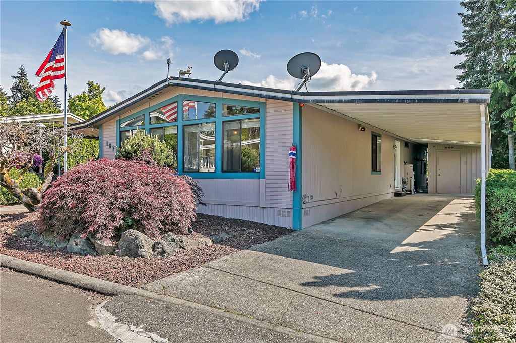 Photo of 2500 S 370th Street #167, Federal Way, WA 98003 (MLS # 2379760)