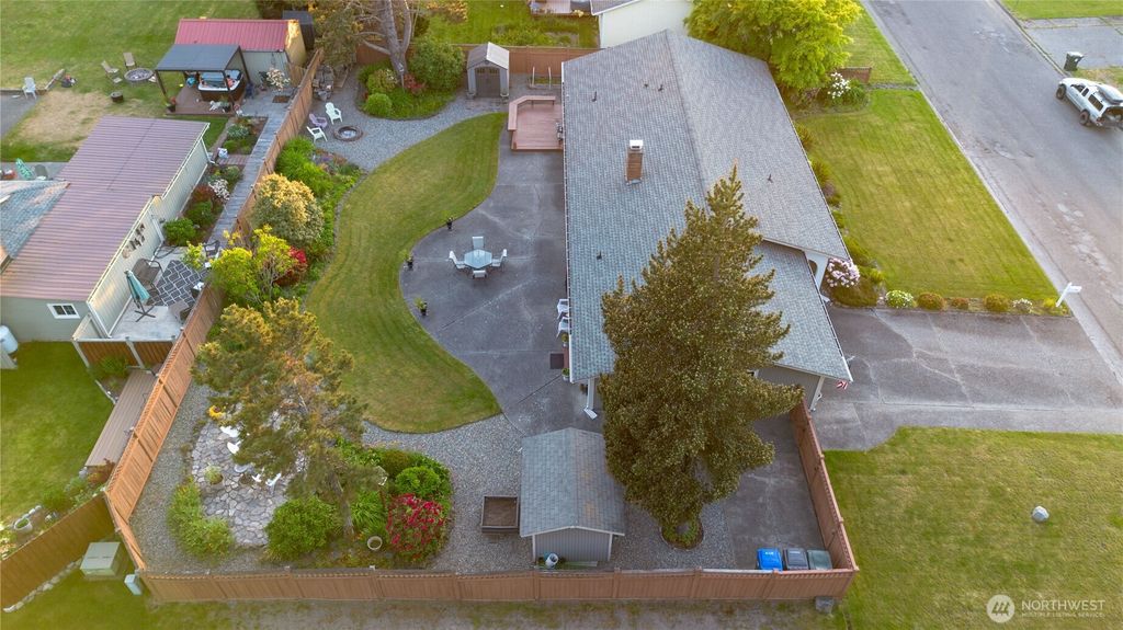 Photo of 230 E Hawthorne Place, Port Angeles, WA 98362 (MLS # 2530287)