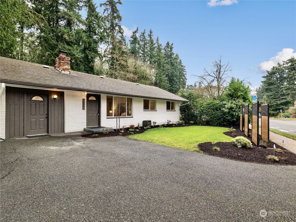 Photo of 24030 Firdale Avenue, Edmonds, WA 98020 (MLS # 2318552)