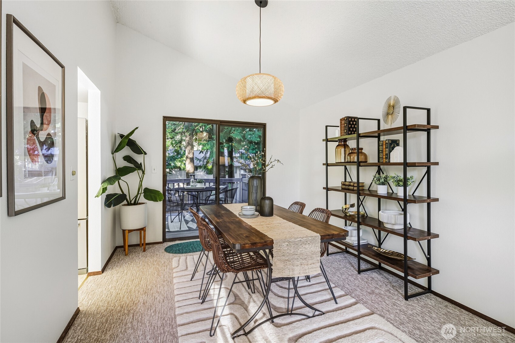 10027 169th Avenue NE