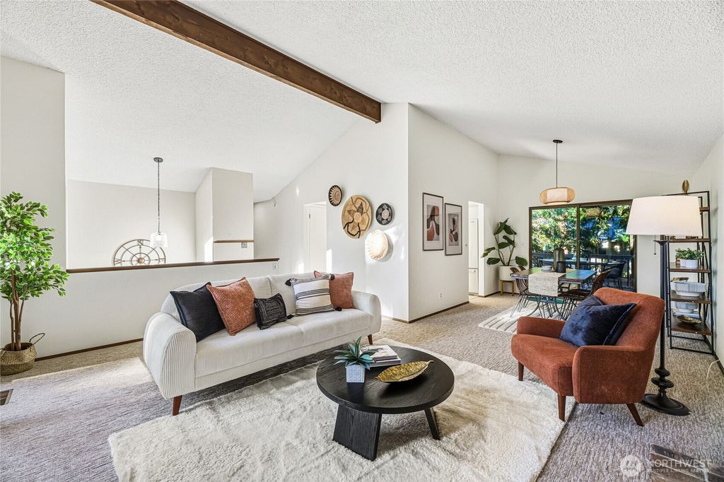 Photo of 10027 169th Avenue NE, Redmond, WA 98052 (MLS # 2476967)