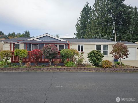 Photo of 5302 E Eagle Lane SW, Tumwater, WA 98512 (MLS # 2355969)