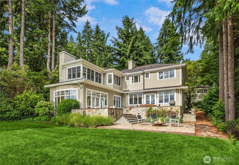 Photo of 13401 Manzanita Road NE, Bainbridge Island, WA 98110 (MLS # 2497001)