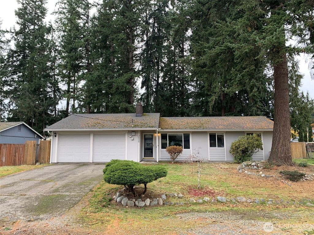 Photo of 30929 151ST Avenue SE, Kent, WA 98042 (MLS # 2451436)
