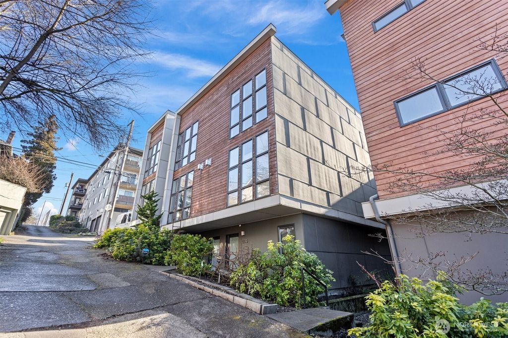 Photo of 1209 S Grand Street, Seattle, WA 98144 (MLS # 2332851)