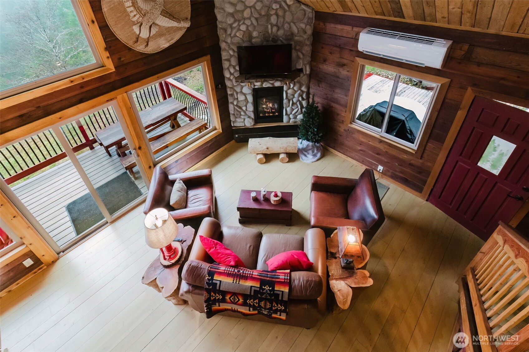 62 NE Southridge Drive