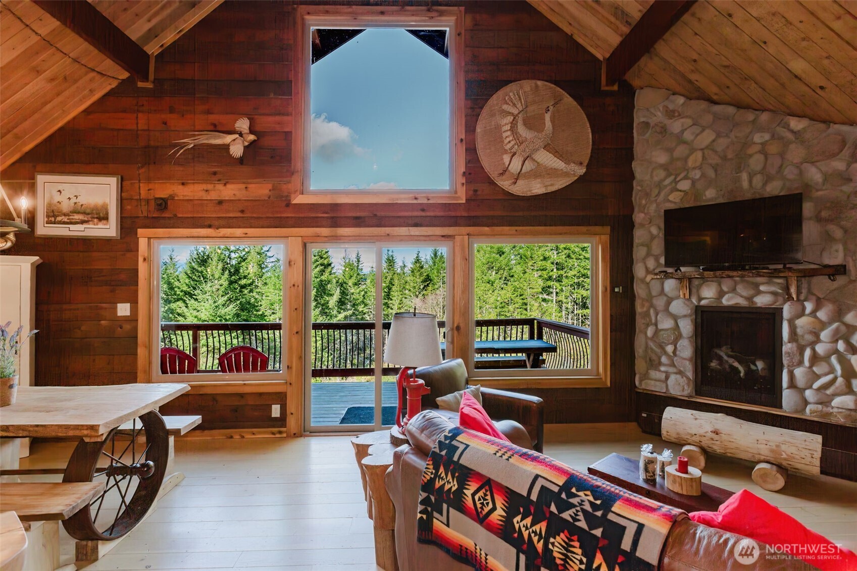 62 NE Southridge Drive