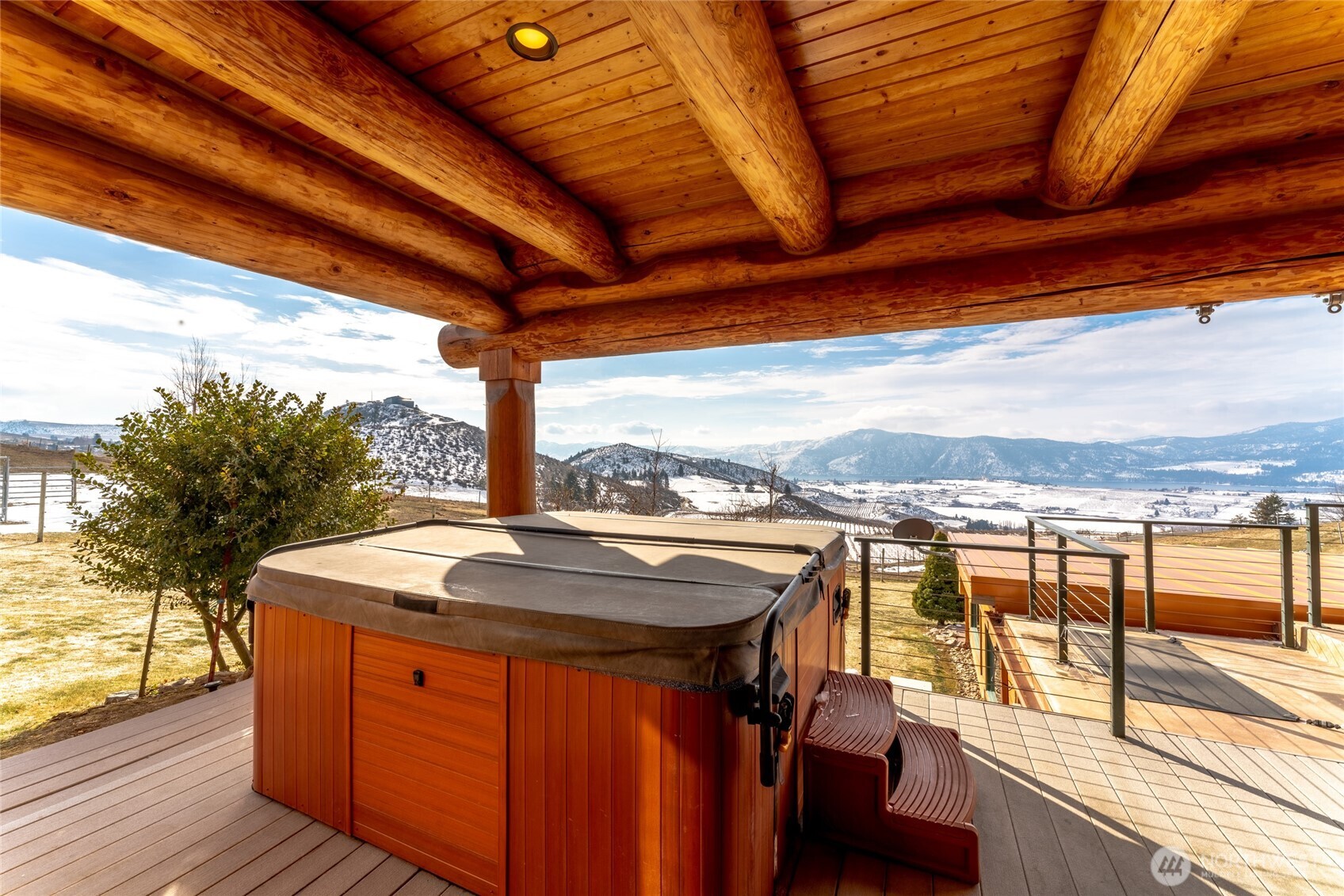 Manson, Washington, 98831, United States, 5 Bedrooms Bedrooms, ,7 BathroomsBathrooms,Residential,Active,2034662