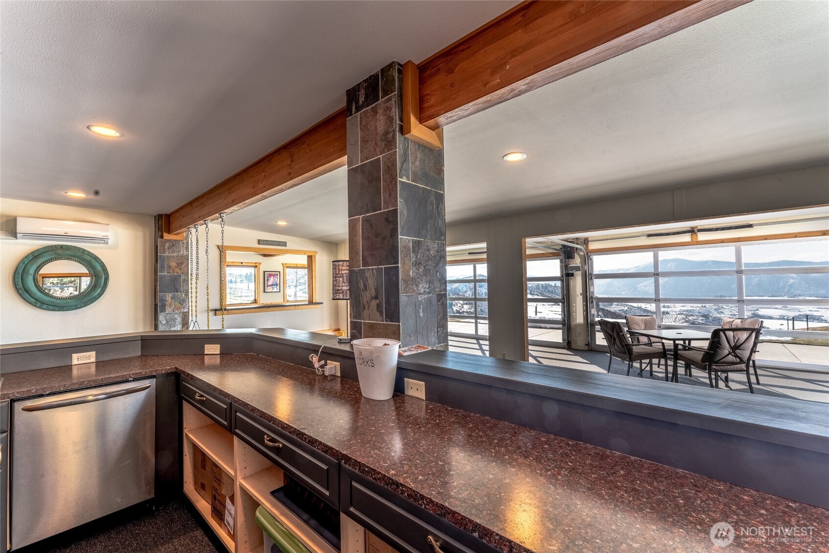 Manson, Washington, 98831, United States, 5 Bedrooms Bedrooms, ,7 BathroomsBathrooms,Residential,Active,2034662