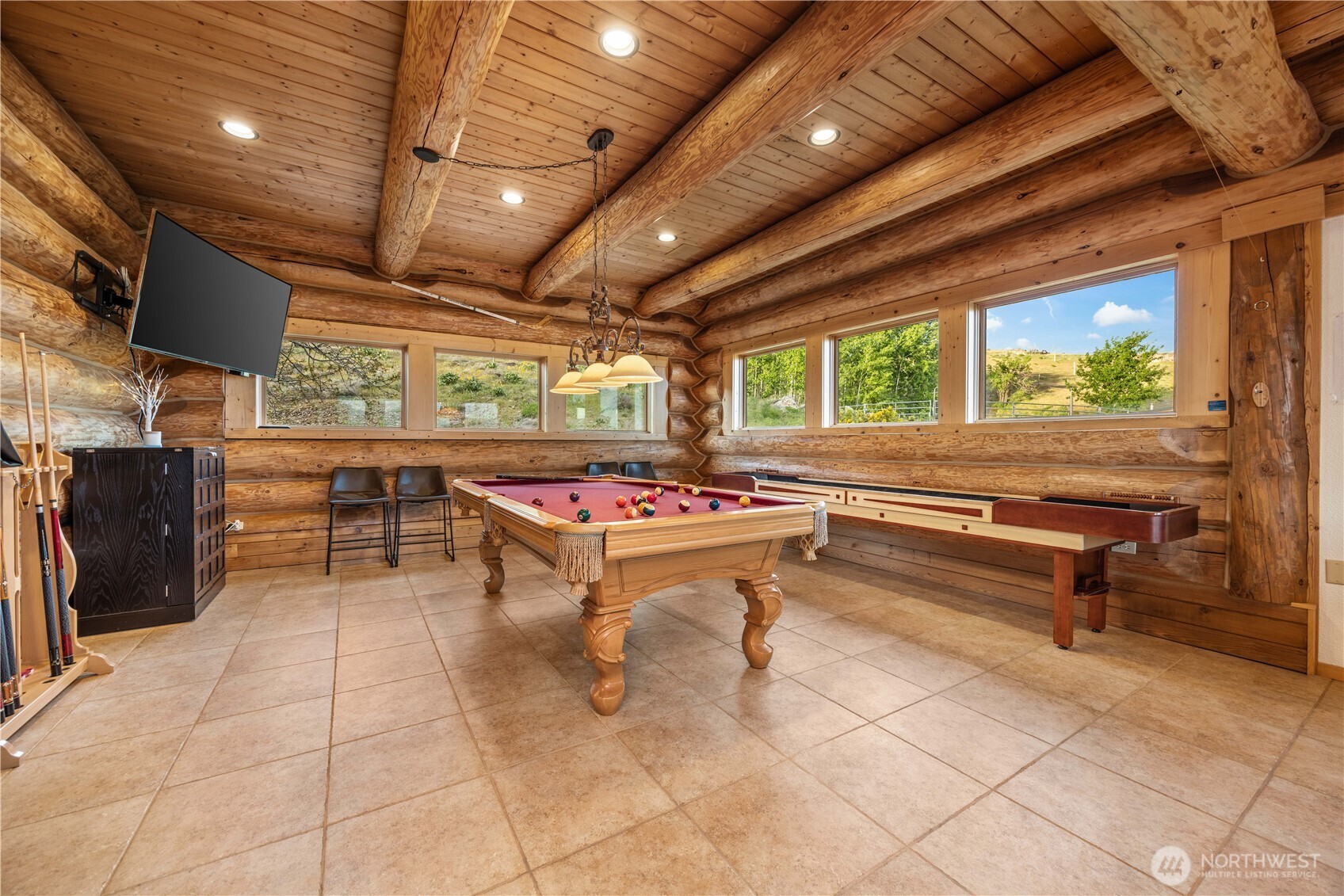 Manson, Washington, 98831, United States, 5 Bedrooms Bedrooms, ,7 BathroomsBathrooms,Residential,Active,2034662
