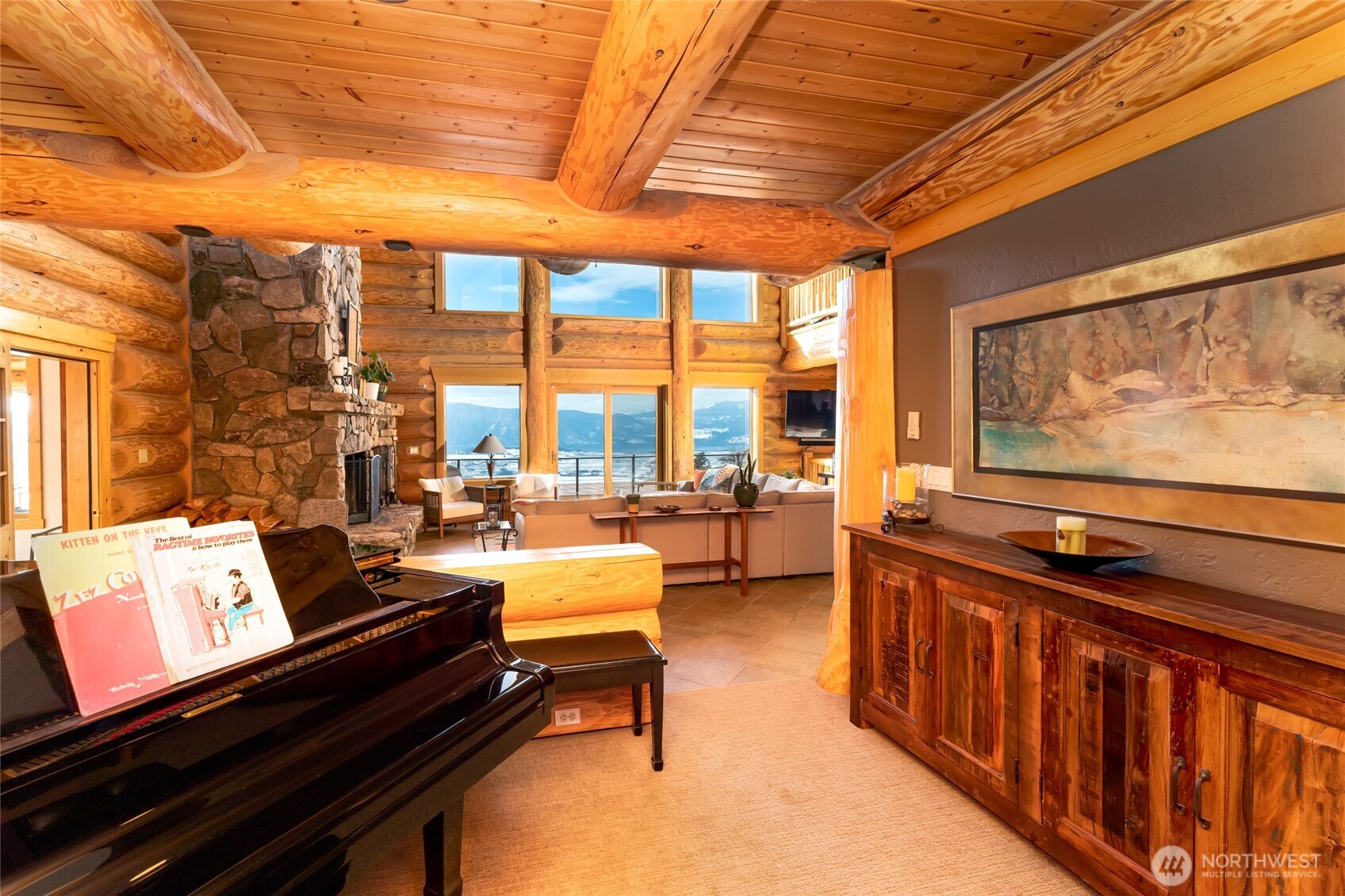 Manson, Washington, 98831, United States, 5 Bedrooms Bedrooms, ,7 BathroomsBathrooms,Residential,Active,2034662