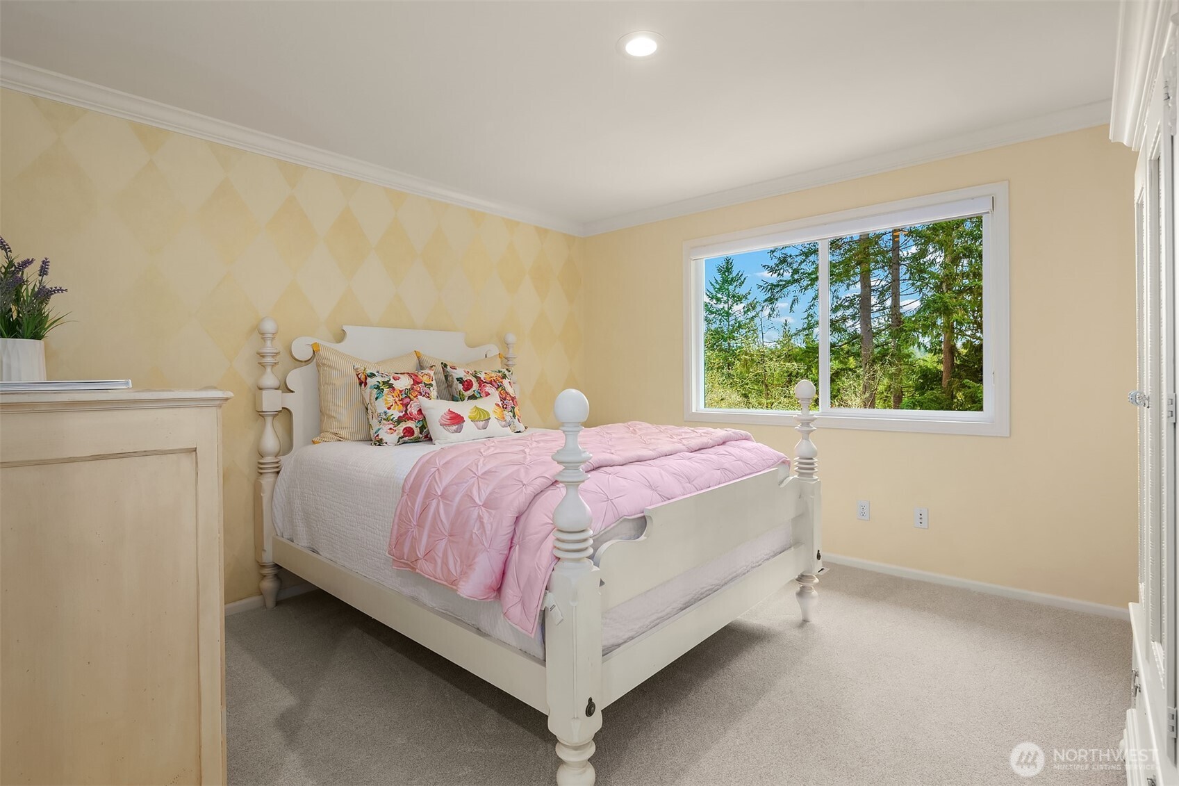Bothell, Washington, 98012, United States, 4 Bedrooms Bedrooms, ,4 BathroomsBathrooms,Residential,Active,2030597