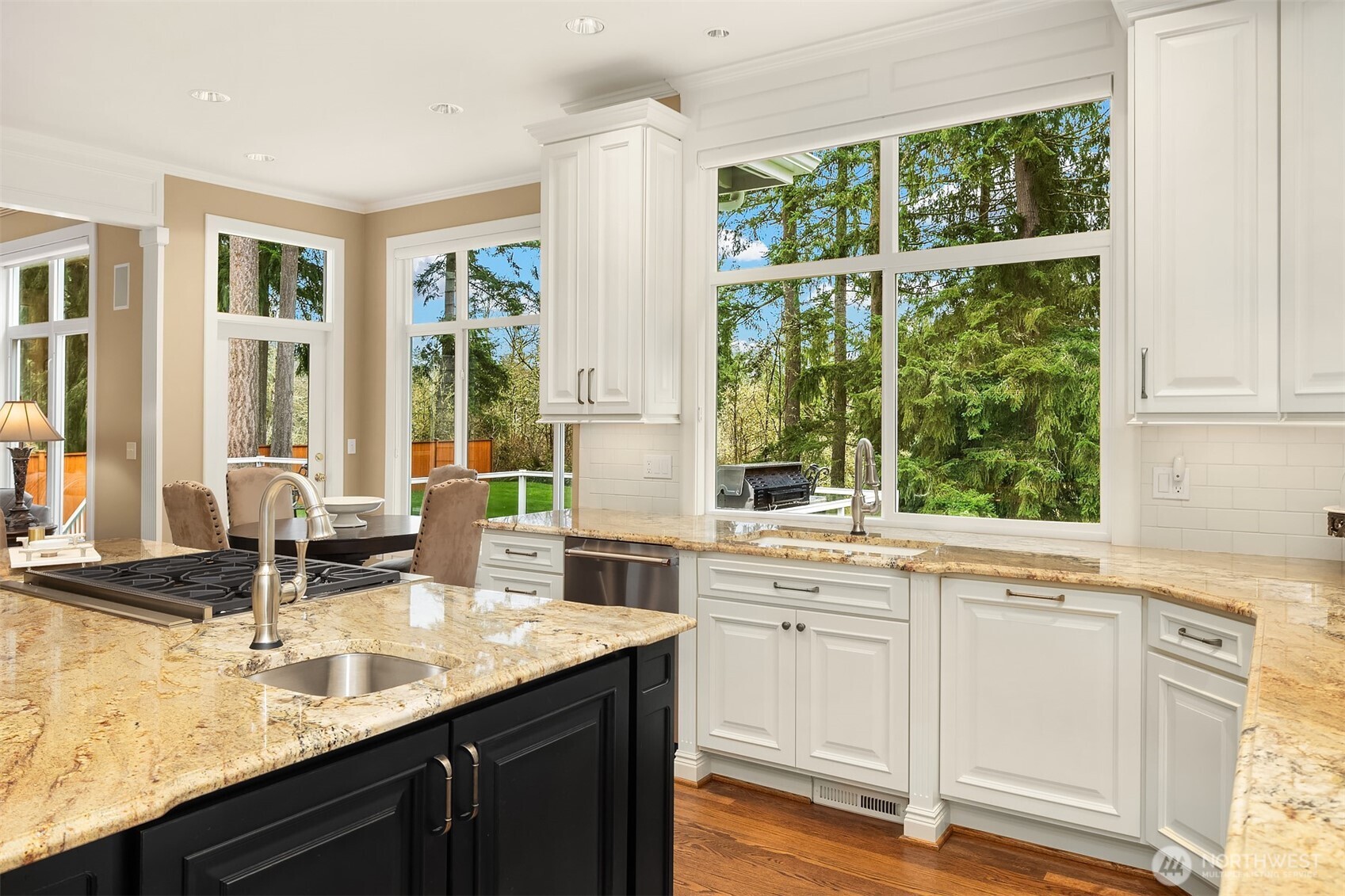 Bothell, Washington, 98012, United States, 4 Bedrooms Bedrooms, ,4 BathroomsBathrooms,Residential,Active,2030597