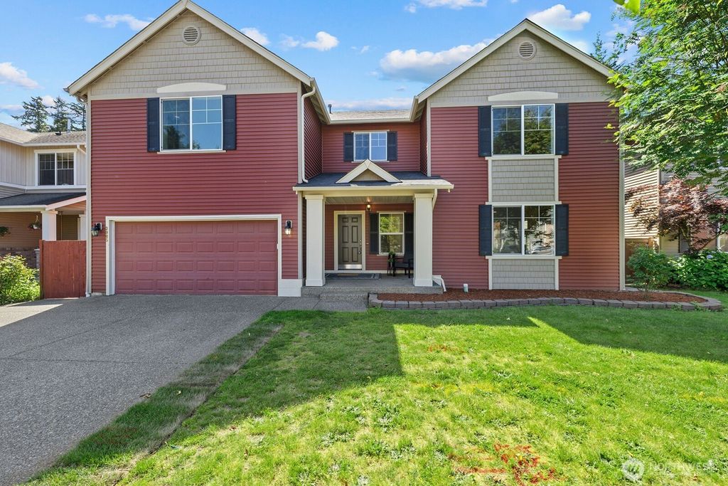 Photo of 3905 S 337th Street, Federal Way, WA 98001 (MLS # 2379319)