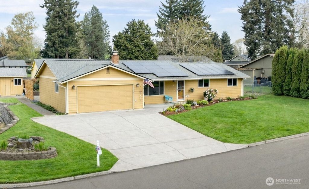 Photo of 10517 NW 29th Avenue, Vancouver, WA 98685 (MLS # 2505199)