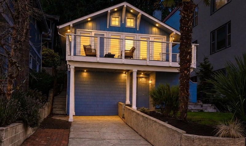 2242 Bonair Place SW
