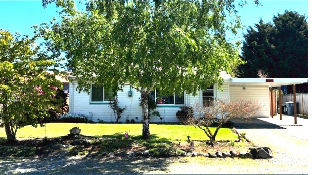 Photo of 504 10th Avenue, Milton, WA 98354 (MLS # 2519595)