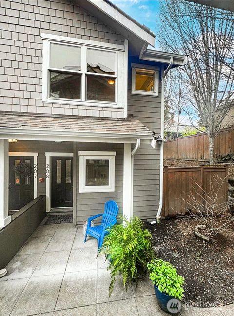 Photo of 7322 Rainier Avenue S #208, Seattle, WA 98118 (MLS # 2489997)