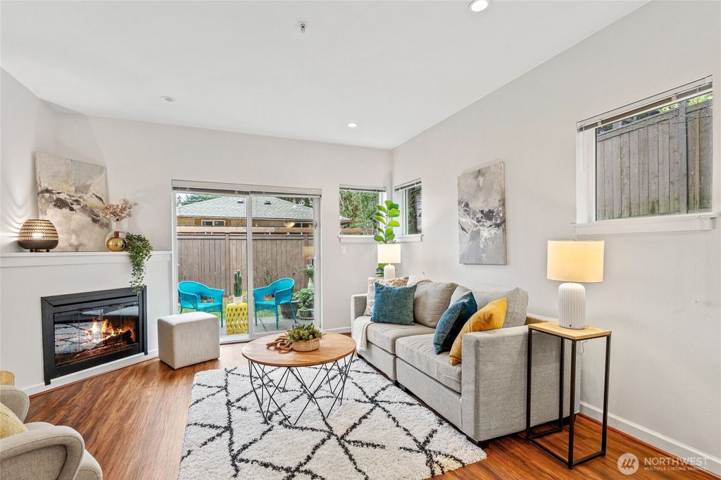 Photo of 7322 Rainier Avenue S #208, Seattle, WA 98118 (MLS # 2489997)