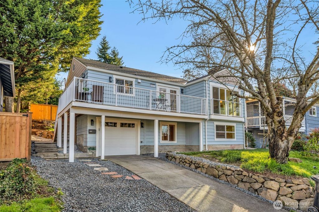 Photo of 4427 Glenn Way SW, Seattle, WA 98116 (MLS # 2479527)