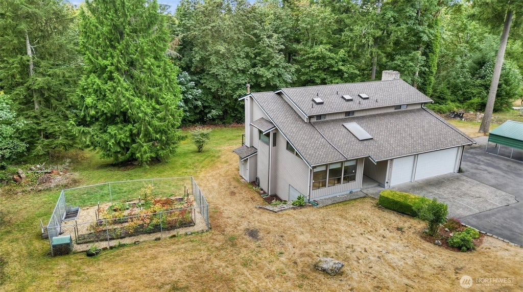 Photo of 31845 197th Avenue SE, Kent, WA 98042 (MLS # 2578714)