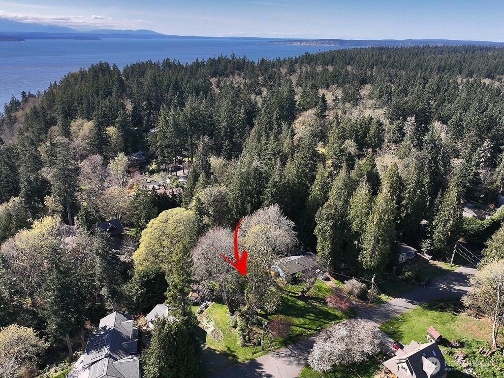 Photo of 0 Lopez Drive, Clinton, WA 98236 (MLS # 2503497)