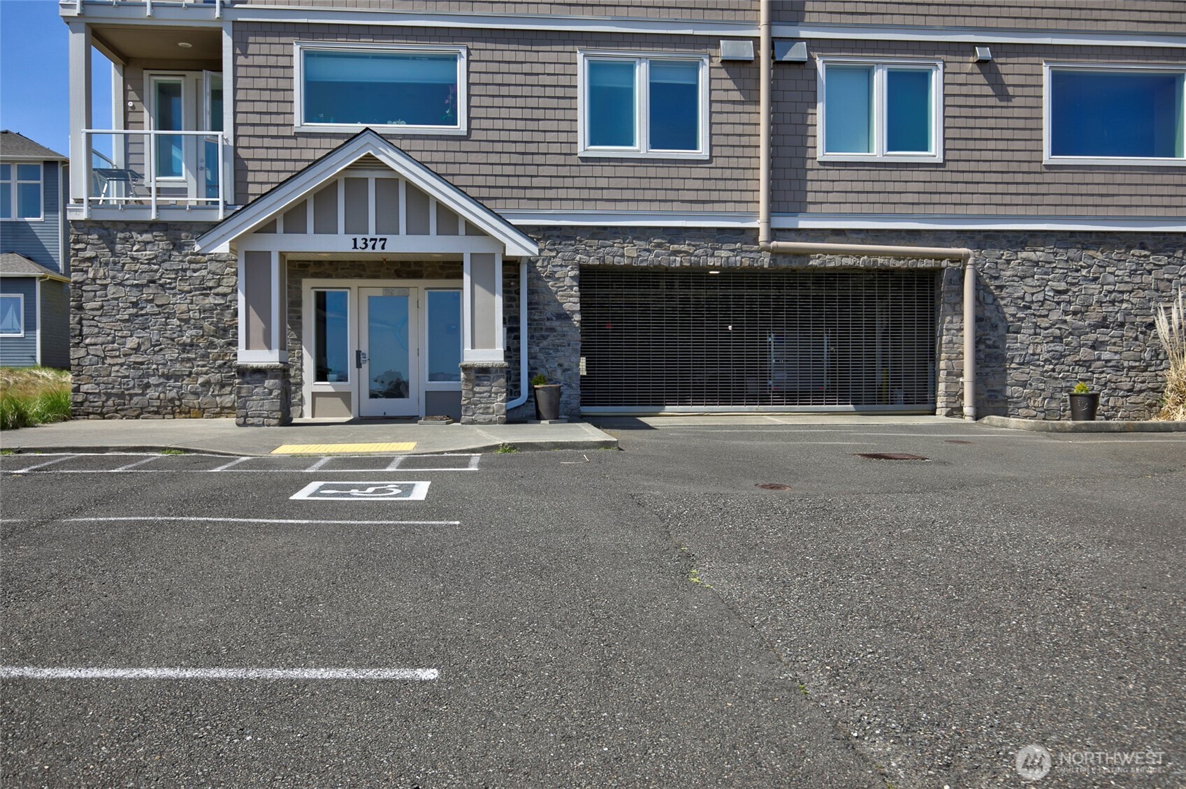1377 Ocean Shores Boulevard 203