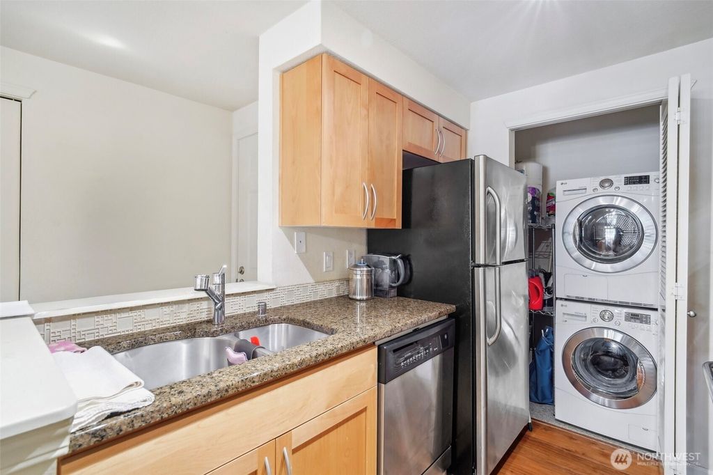 Photo of 3045 20th Avenue W #208, Seattle, WA 98199 (MLS # 2365659)